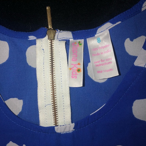 💙 Adorable blue blouse with white polka dots 💙 - Picture 4 of 4